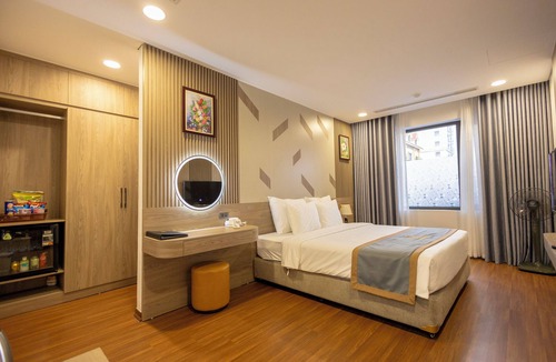 Ninh Binh Hotel | Mai Lakeside Hotel Ninh Binh
