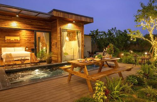Soc Son Ski Chalet | Maia House Homestay