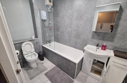 Convention Quarter Apartment | Mailbox and Broad St