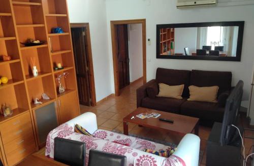La Roqueta Apartment | Main Central Station Apartment