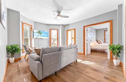 Tremont Apartment | Main Floor Tremont Home with KING Bed, Mins From DT, Pet Friendly