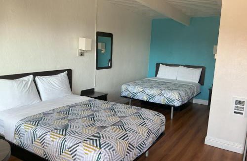 Downtown Hotel | Main & Salt