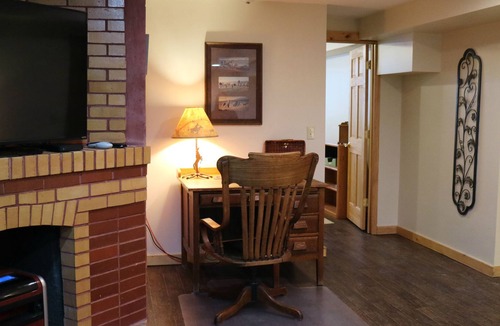 Miles City House | Main Street Guesthouse