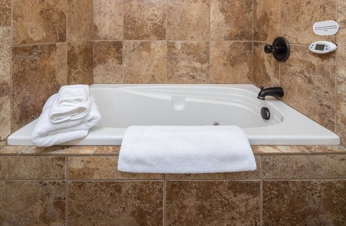 Lowell Bed & Breakfast | Main Street Inn