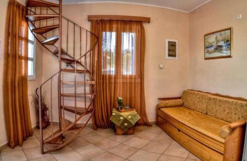 Andros Apartment | Mainades Maisonettes & Studios - Andros Serene Escape