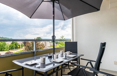 Uhldingen-Muehlhofen Apartment | Mainaublick Apartment – Comfort at Lake Constance with Sauna, Pool & Balcony View of Mainau
