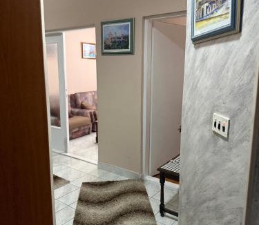Maini Apartment | Mainski put apart