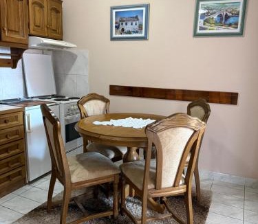 Maini Apartment | Mainski put apart