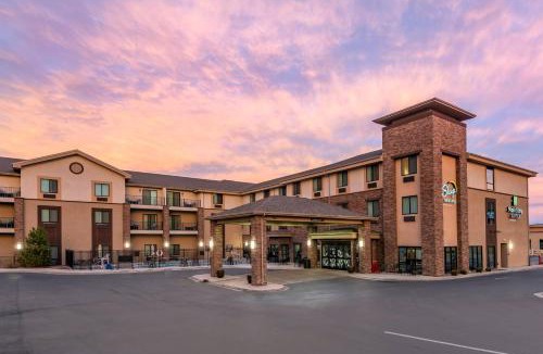 Moab Hotel | MainStay Suites Moab near Arches National Park