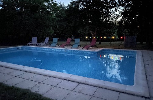 Blanquefort-sur-Briolance House | Maison Pierre Avec Piscine Privée