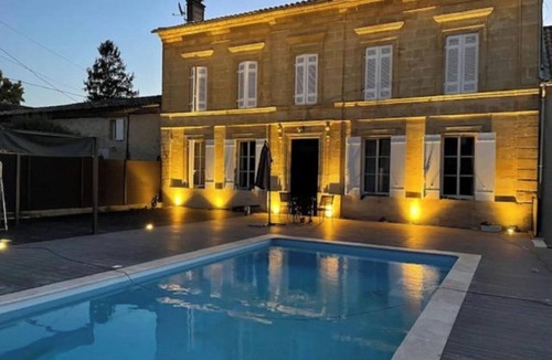 Saint-Philippe-dAiguille House | Maison de Maître Gironde built in 1896 and fully restored