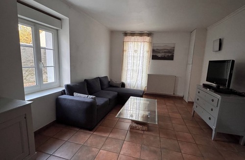 Champvans House | Maison 110 m2 - 3 ch 7 couchages proche 7min Dole-Choisey-Authume
