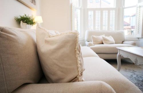 York House | Maison 24