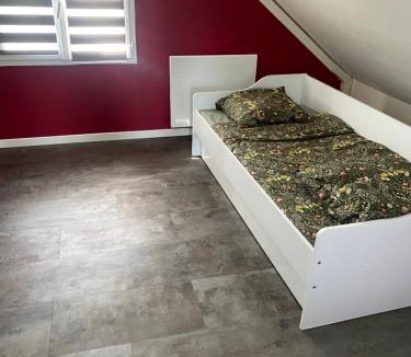 Saran House | Maison 8 pers avec piscine chauffée jacuzzi proche orleans