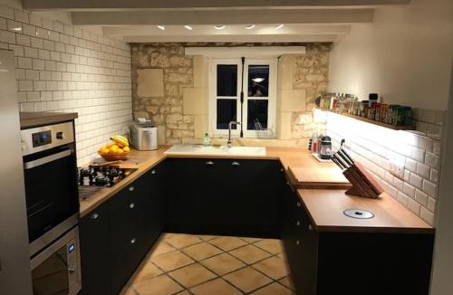 Saint-Gregoire-d'Ardennes Villa | Maison ancienne avec piscine au milieu des vignes