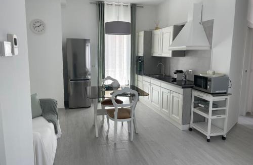 Grumo Appula Apartment | MAISON ANGELINA - Elegante Casa Vacanze in Puglia con Charme e Comfort