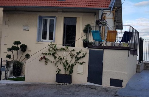 Saint Philippe Apartment | Maison/Appart Le PIOL