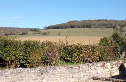 Uncey-le-Franc House | maison authentique et paisible