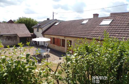 Uncey-le-Franc House | maison authentique et paisible