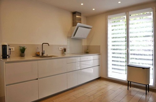 Magny-le-Hongre House | Maison Avec Climatisation à 8 Minutes de Disney. 3 Chambres, 2 Salles de Bain