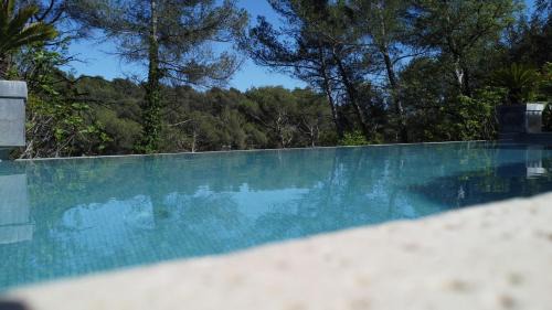 Eoures Villa | Maison avec piscine privée entre Marseille et Cassis