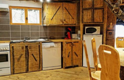 Dienne Other | Maison avec Terrasse - 3 Chambres pour 8 Personnes - API-1-52-1337