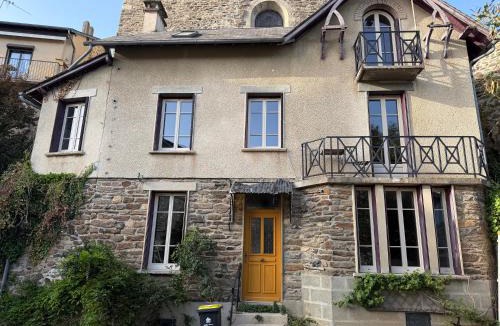 Uzerche House | Maison Bécharie