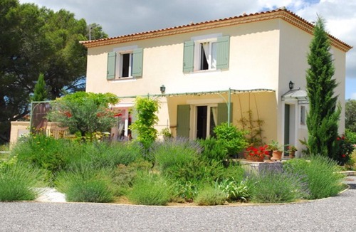 Argilliers House | MAISON BASTIDE AIR-CONDITIONED PRIVATE POOL GARDEN FENCE (PONT DU GARD UZES)
