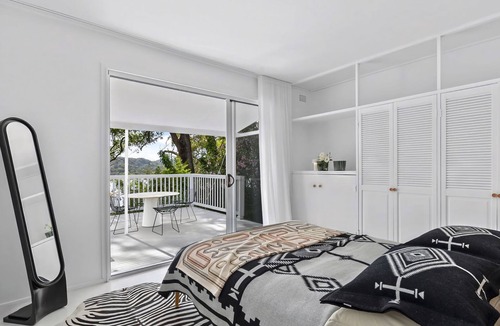 Avalon Beach House | Maison Blanc, Avalon IH