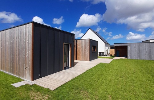 Plouenan House | Maison Bois de Plain Pied à 5 Minutes de la mer ,idéal Pour les Familles