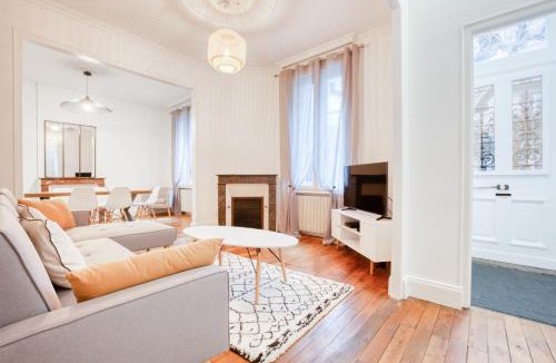 Limoges House | Maison bourgeoise Haussmannienne - Gîtes de France