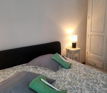 Aubignan House | Maison BRIALI avec Jacuzzi espace détente