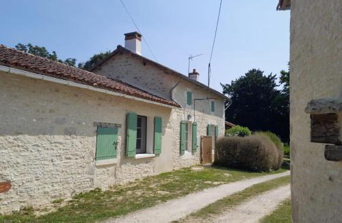 Saint-Martin-l'Ars House | Maison Brunetière