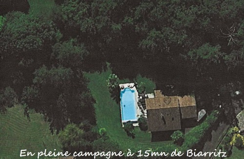 Saint-Pierre-d'Irube Villa | Maison Calme Avec Grande Piscine A Quelques Minutes DE Biarrtz