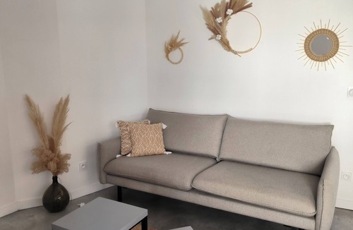 Saint-Savinien House | Maison Calme
