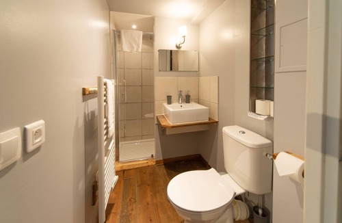 Landry House | Maison Caramel