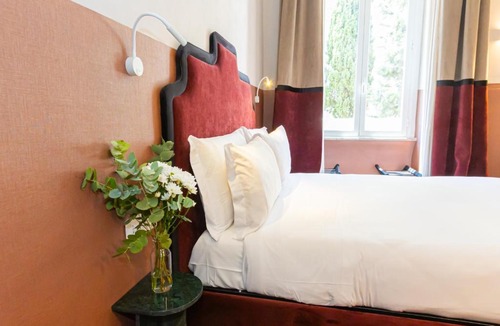 Rione XI Sant'Angelo House | Maison Catalana