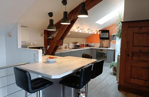 Saint-Genes-Champanelle House | Maison chaleureuse, au calme, 5mn Chaine des Puys