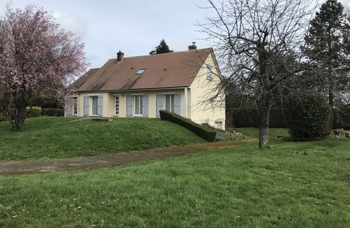 Thiron-Gardais House | Maison Chaleureuse « la Cour aux Pauvres »