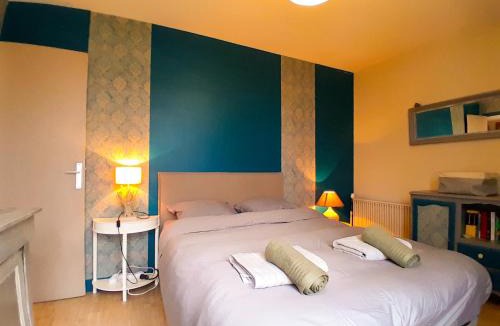 Houilles House | Maison chaleureuse avec jardin, parking & bureau, proche Paris & La Défense