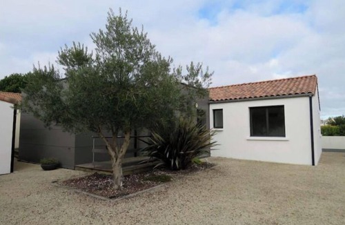 Jard-sur-Mer Villa | Maison Chaleureuse Cité en Centre Ville a 15 Minute de la Plage