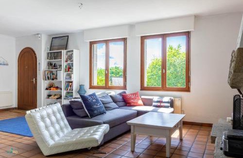 Frehel Apartment | Maison chaleureuse pour 9 personnes entre plage et nature -308-