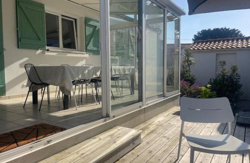 Prefailles House | Maison chaleureuse, vue mer, 6 personnes