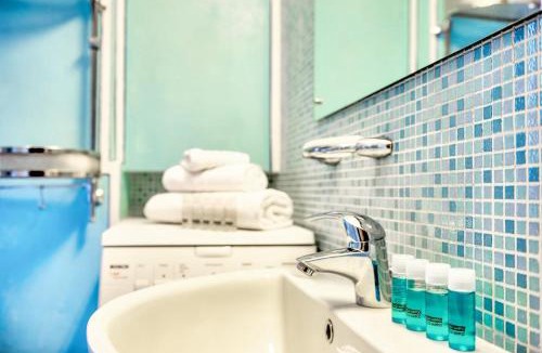 Dolonne Apartment | Maison Chetif