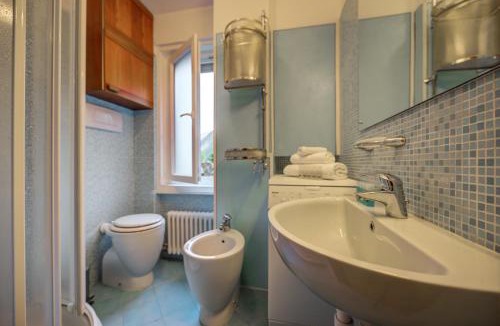 Dolonne Apartment | Maison Chetif