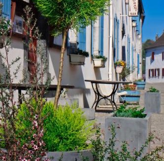 Barcus Hotel | Maison CHILO