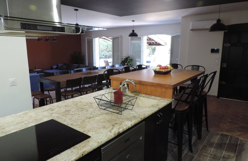 Sanary-sur-Mer House | MAISON CODREY 16 Personnes CENTRE SANARY 10 mn walk from pedestrian streets