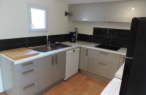 Sanary-sur-Mer House | MAISON CODREY 16 Personnes CENTRE SANARY 10 mn walk from pedestrian streets