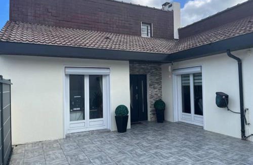 Elancourt Village Villa | Maison complète sur Saint quentin en Yvelines Elancourt