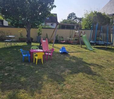 Ver-sur-Mer House | Maison confortable à Ver-sur-Mer avec jardin privé